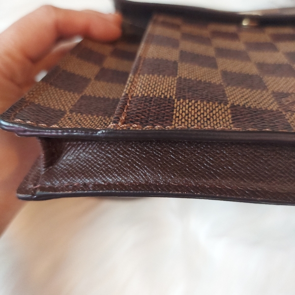 Authentic Louis Vuitton - Picture 11 of 16
